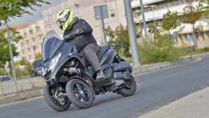 Fotos prueba Piaggio MP3 300 HPE