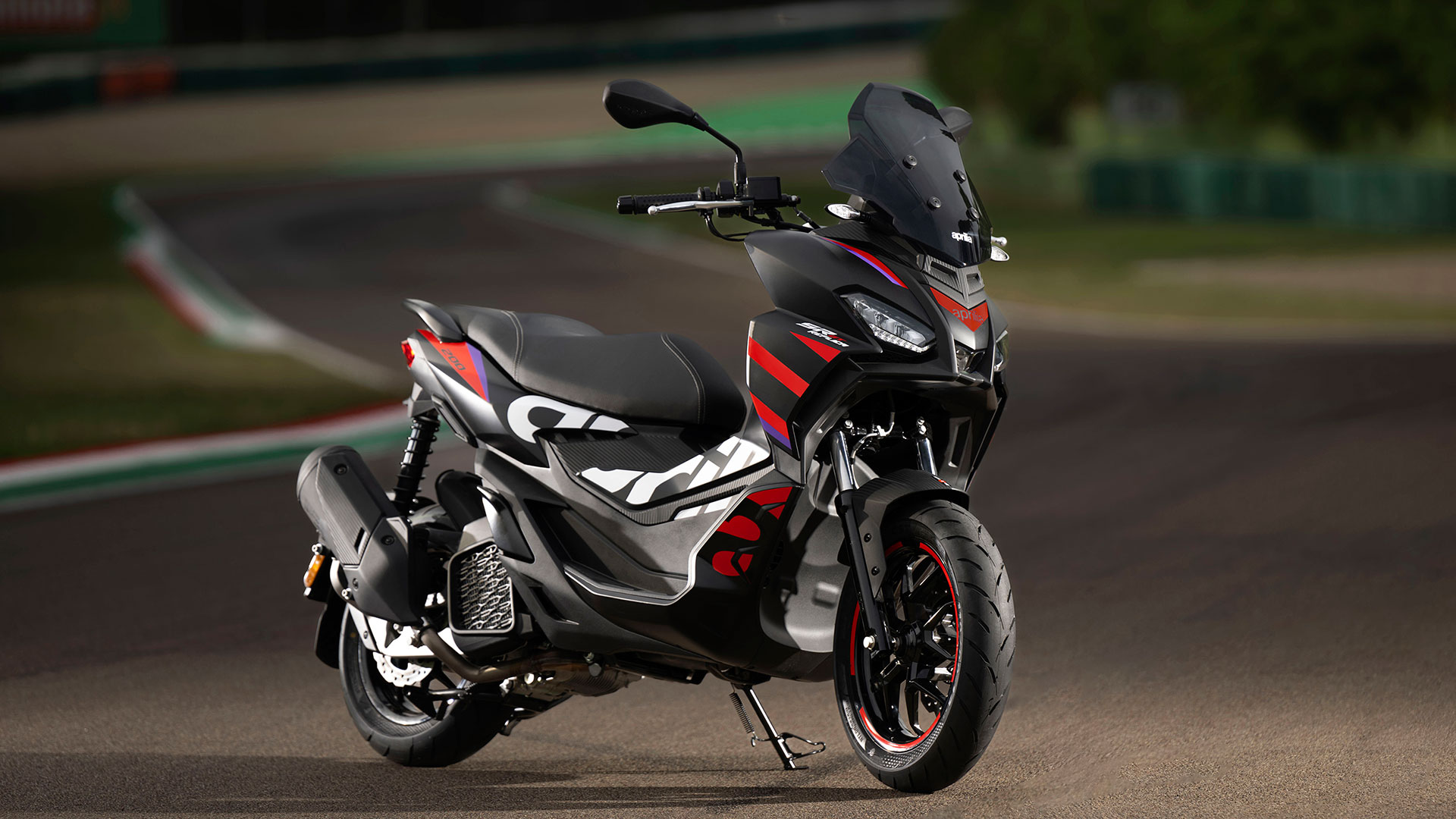 Prueba Aprilia SR GT 125 2022, el scooter adventure para el carnet