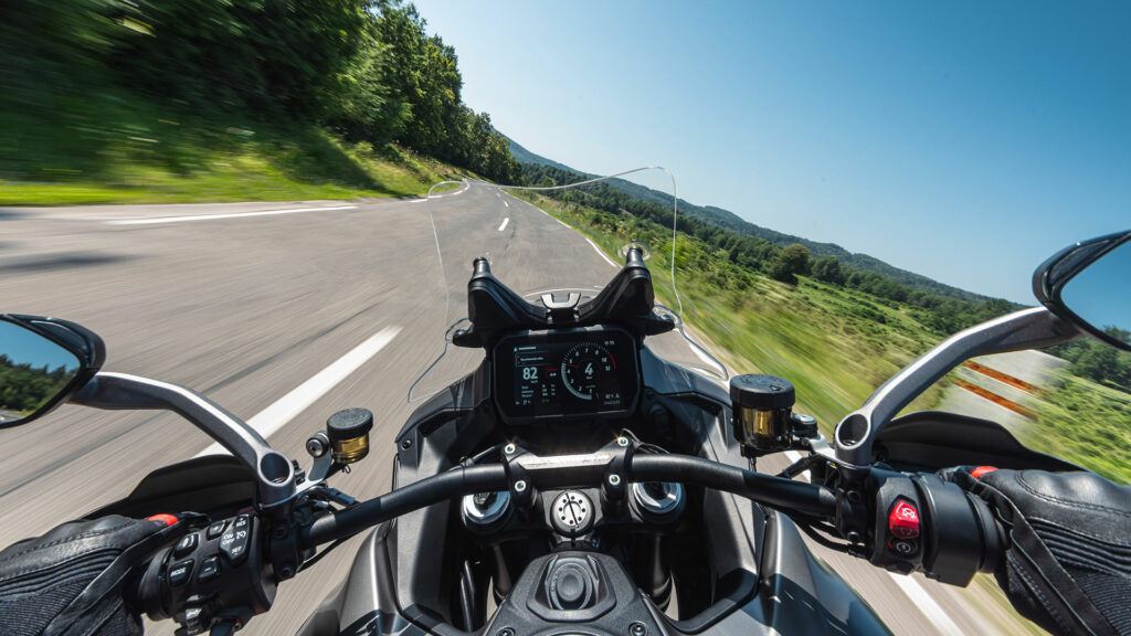 Abiertas las plazas para la ruta DosMares Pirineos 2024: descubre todos los datos y las fechas en las que tendrá lugar 11 Ducati Multistrada