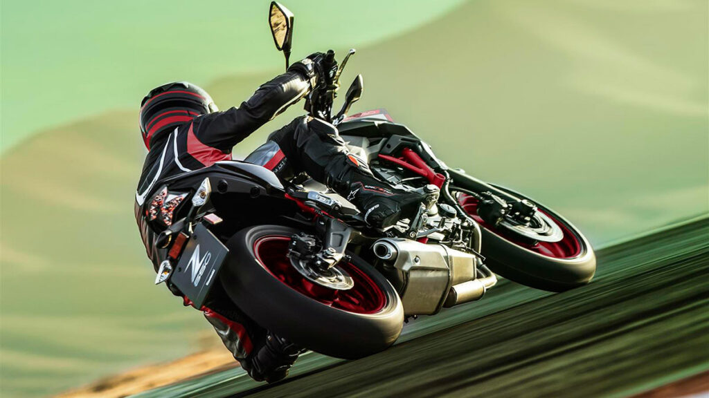 Kawasaki Z650 2024: la 'zeta' específica para el A2 se viste con nuevos colores 9 kawasaki-z650-2024-1