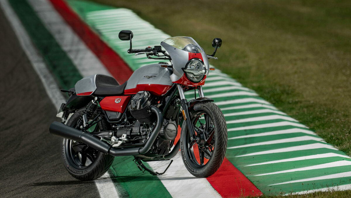 Fotos de la Moto Guzzi V7 Stone Corsa 1 Moto Guzzi V7 Stone Corsa: se estrena una nueva versión deportiva con un claro guiño a su competición de resistencia