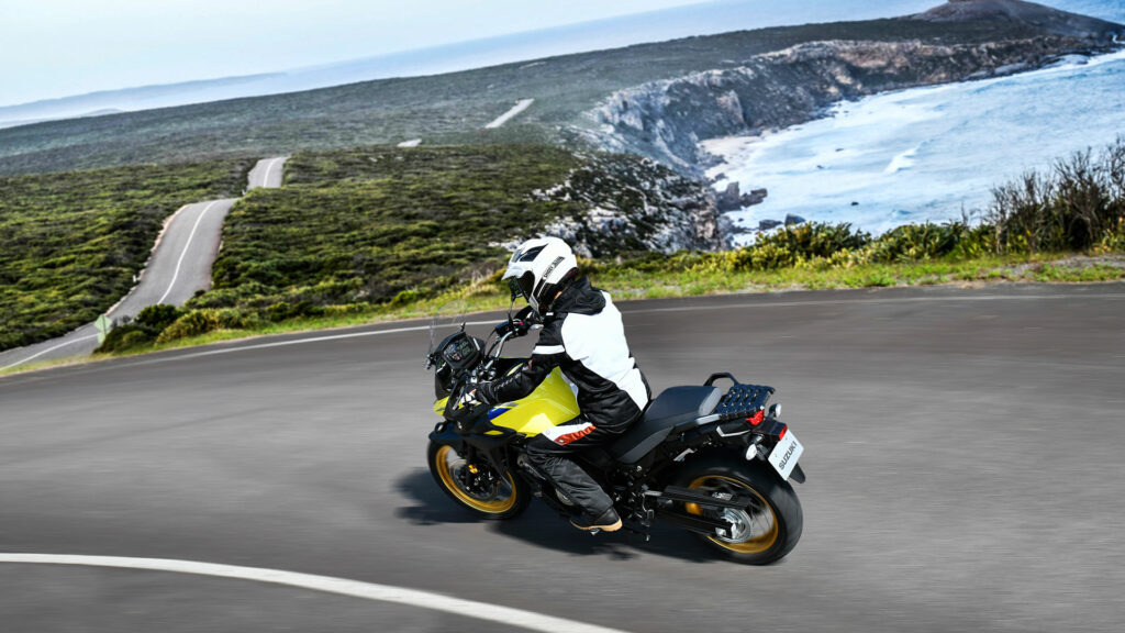Chollo Suzuki V-Strom 650: 'descuentazo' para su moto trail de referencia para el carnet A2 11 promocion-v-strom-650-2023-2
