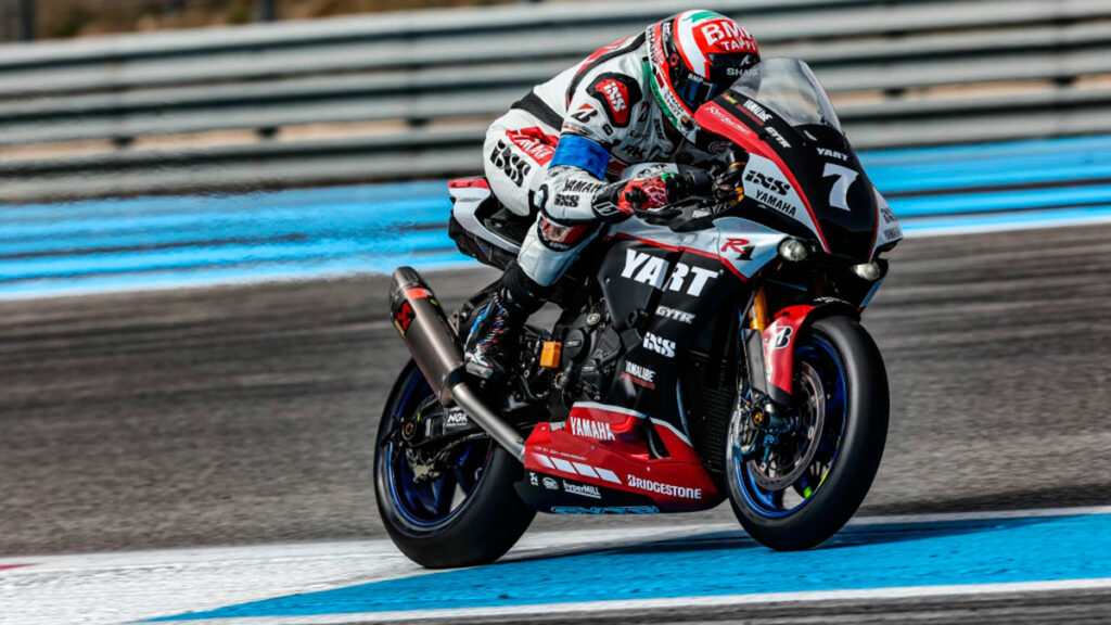El equipo oficial Yamaha se hace con el título del Mundial de Resistencia 10 yamaha-campeona-resistencia-2023-1