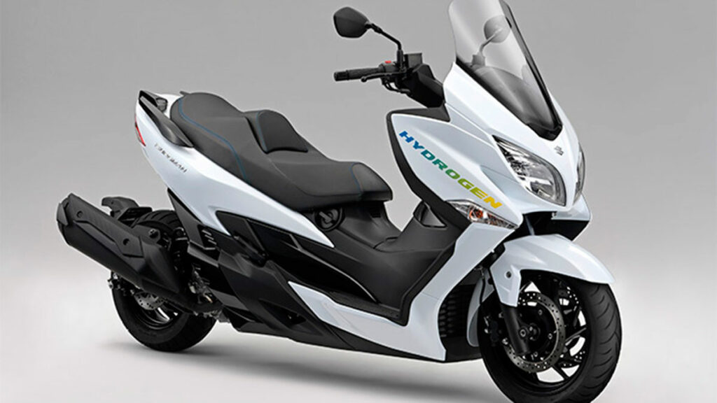 El Suzuki Burgman eléctrico ya está aquí 11 16_suzuki-BurgmanHidrógeno