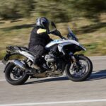 BMW R 1300 GS 2024 accion 8