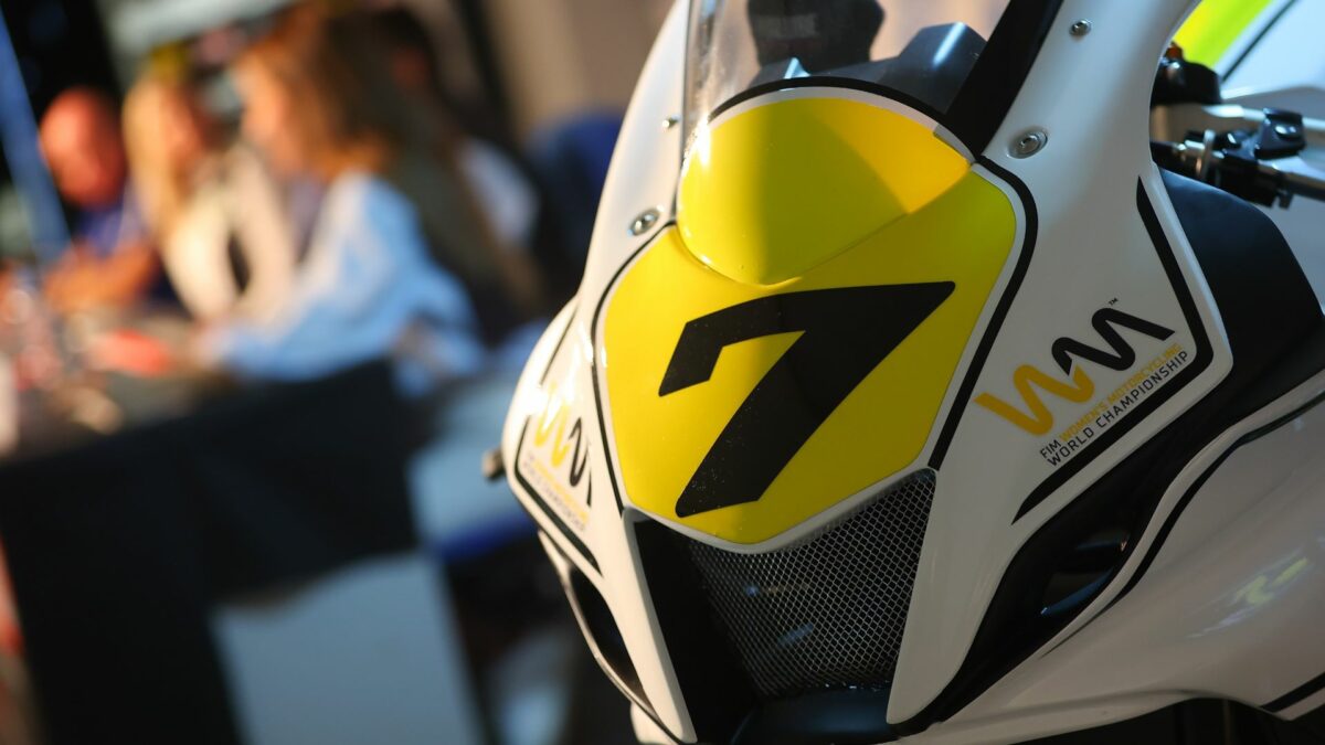 María Herrera posible piloto del campeonato motociclismo femenino 1 Motociclismo femenino