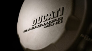 Fotos del motor Ducati Superquadro Mono