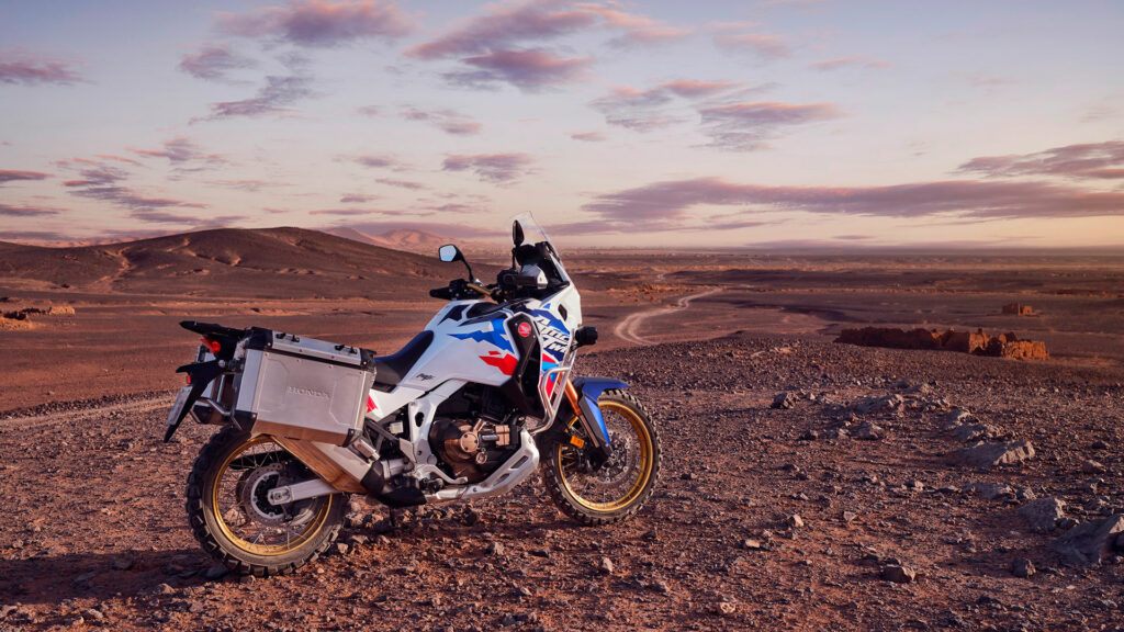 Honda CRF1100L Africa Twin 2024: nuevo look y más prestaciones para su trail estrella 12 honda-africa-twin-adventure-sports-2024