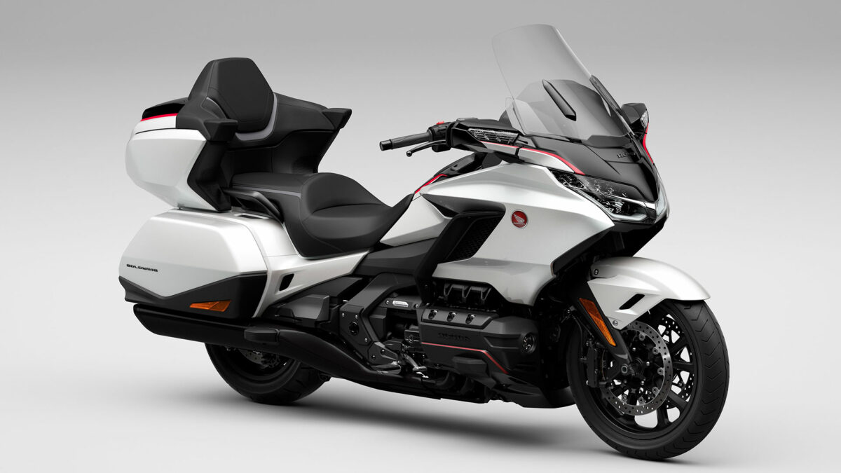 La Honda Gold Wing 2024 se viste con nuevos y atractivos colores