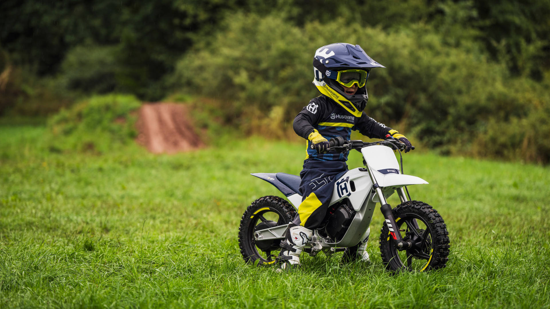 La última novedad de Husqvarna es eléctrica y está pensada para iniciarse en el motocross