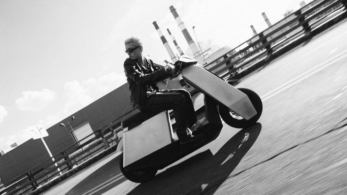 Este scooter eléctrico se inspira en un modelo de Tesla... pero sólo se venderá en Estados Unidos 1 infinite-machine-p1-scooter-electrico-tesla