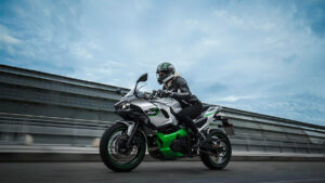 Fotos de la Kawasaki Ninja 7 HEV