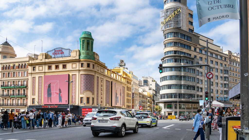 Multas en Madrid: el Ayuntamiento pone cada día sanciones por valor de 1 millón de euros 10 multas-en-madrid-2023-istockphoto-1-1024x577