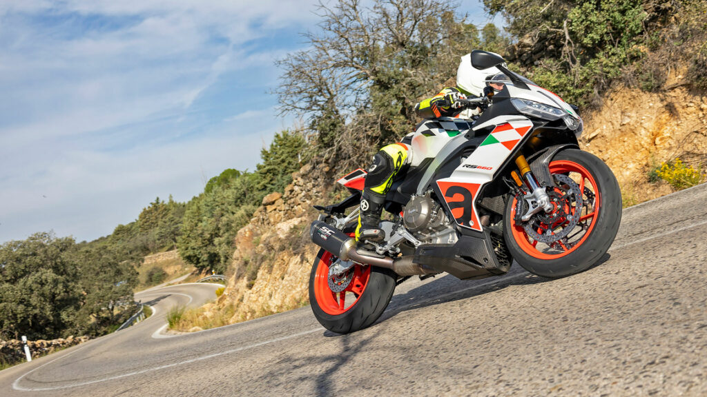 Prueba Aprilia RS 660 Extrema: fascinación por el cambio 15 prueba aprilia rs 660 extrema 3