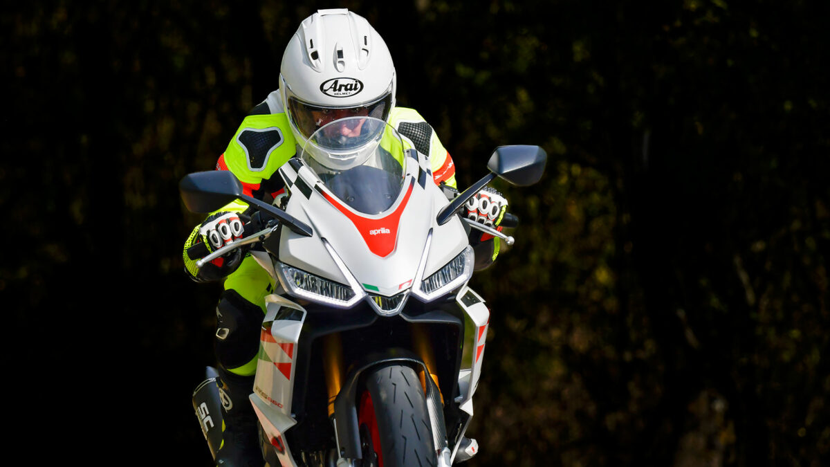 Aprilia RS 660 Extrema: este es su precio y sus principales rivales 1 prueba-aprilia-rs-660-extrema-9