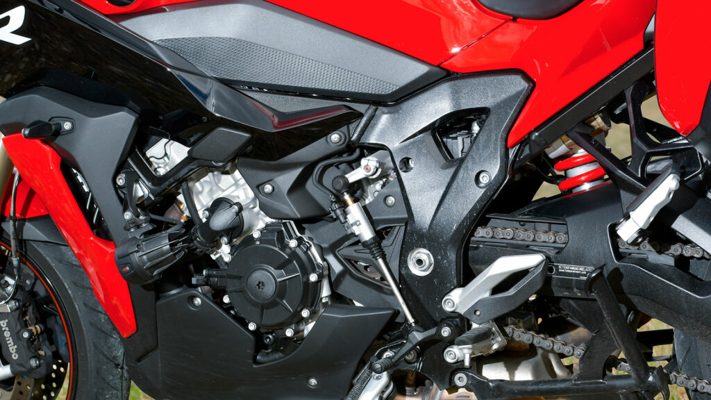 Prueba BMW S 1000 XR 2023: tourer con mayúsculas 3 prueba bmw s 100 xr 2023 37