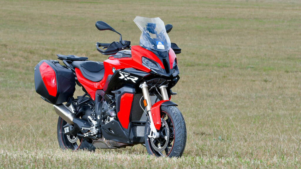 Prueba BMW S 1000 XR 2023: tourer con mayúsculas 2 prueba-bmw-s-100-xr-2023-42