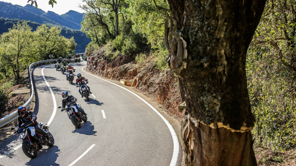 viaje honda cb750 hornet wsbk aragon 12