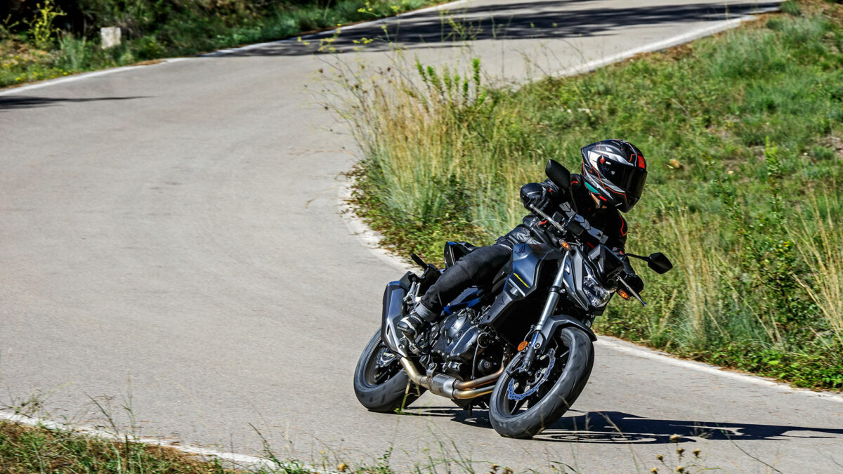 viaje-honda-cb750-hornet-wsbk-aragon