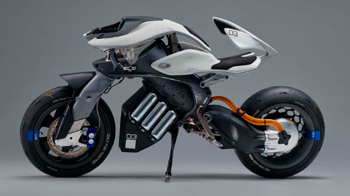 Yamaha 'MOTOROiD': la moto que no se cae 1 yamaha-motoroid