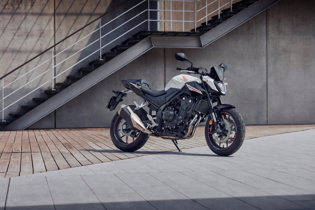 No tendrás que esperar nada... ¡disponibilidad inmediata para las novedades más esperadas de Honda! 12 Honda CB500 Hornet 2024