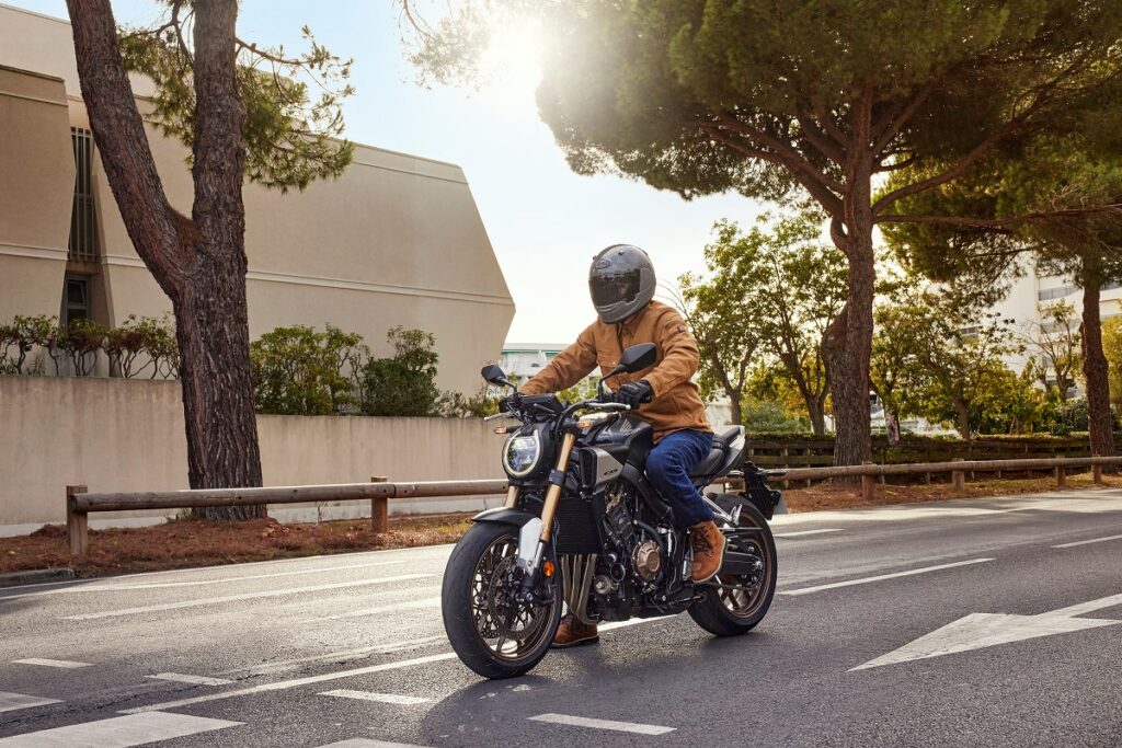 Honda da un paso más en el concepto Neo Sports Café con la Honda CB650R 2024 12 Honda CB650R 2024