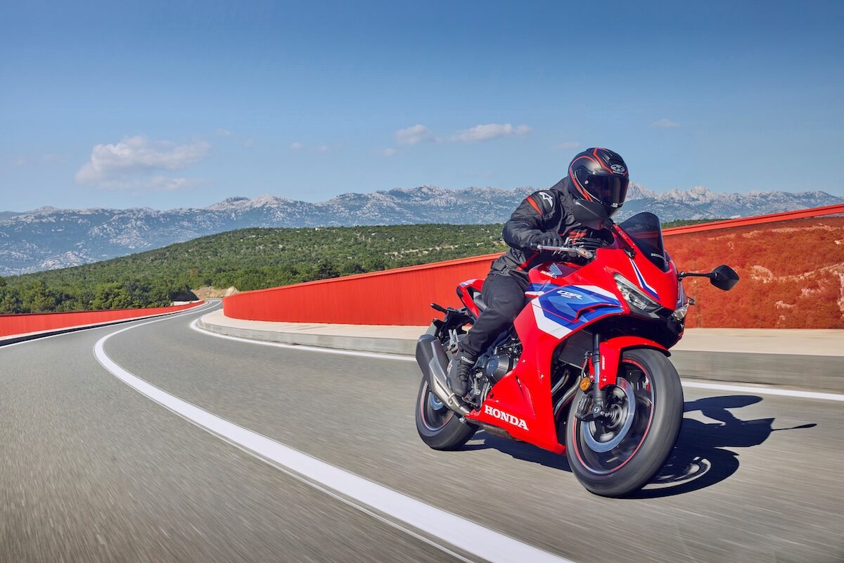 Fotos Honda CBR500R 2024 1 Nuevos aires de estilo Fireblade para la Honda CBR500R 2024