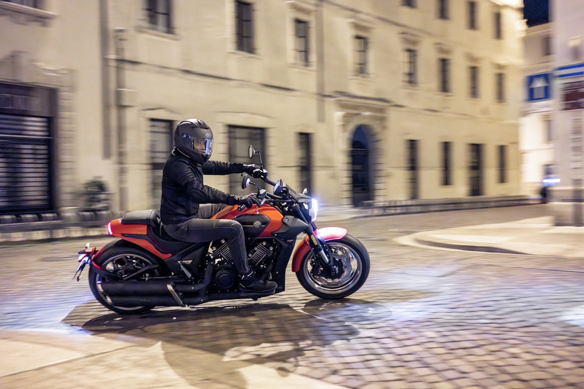 Estos son los precios y las motos custom rivales de la Morbidelli MBP C1002V
