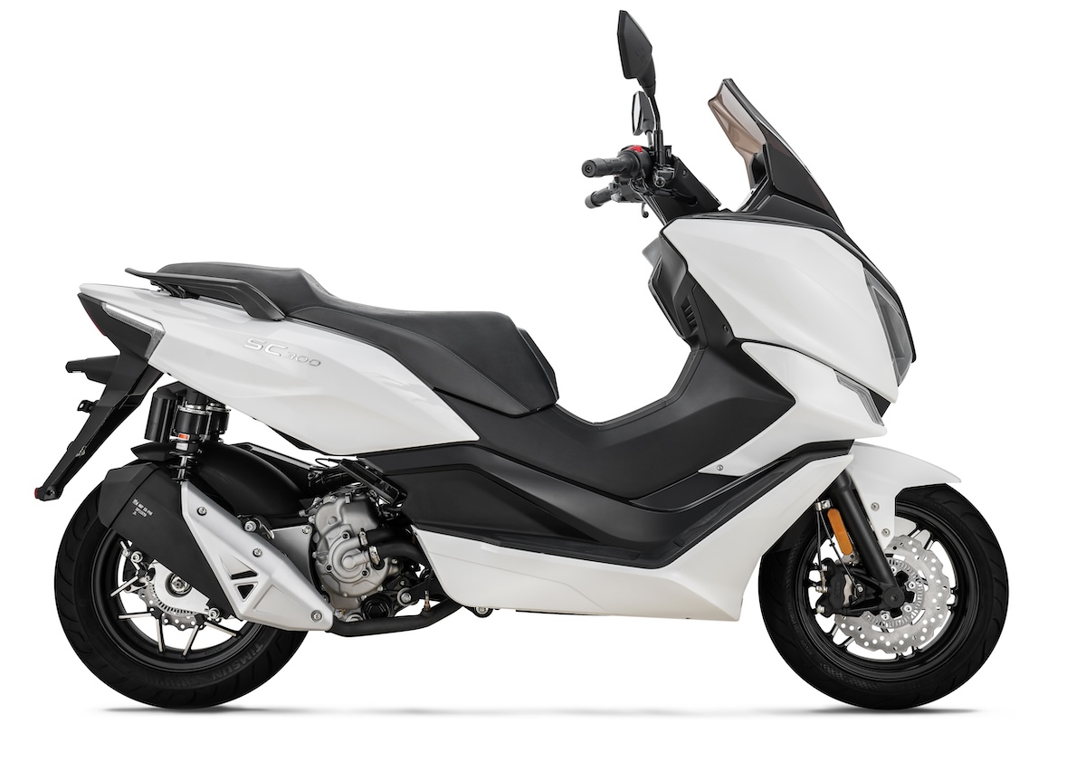 El scooter MBP SC300 y la naked MBP N300, son las novedades en gama media de Moto Bolonia Passione