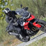 Triumph Tiger 850 Sport 2023 accion 2