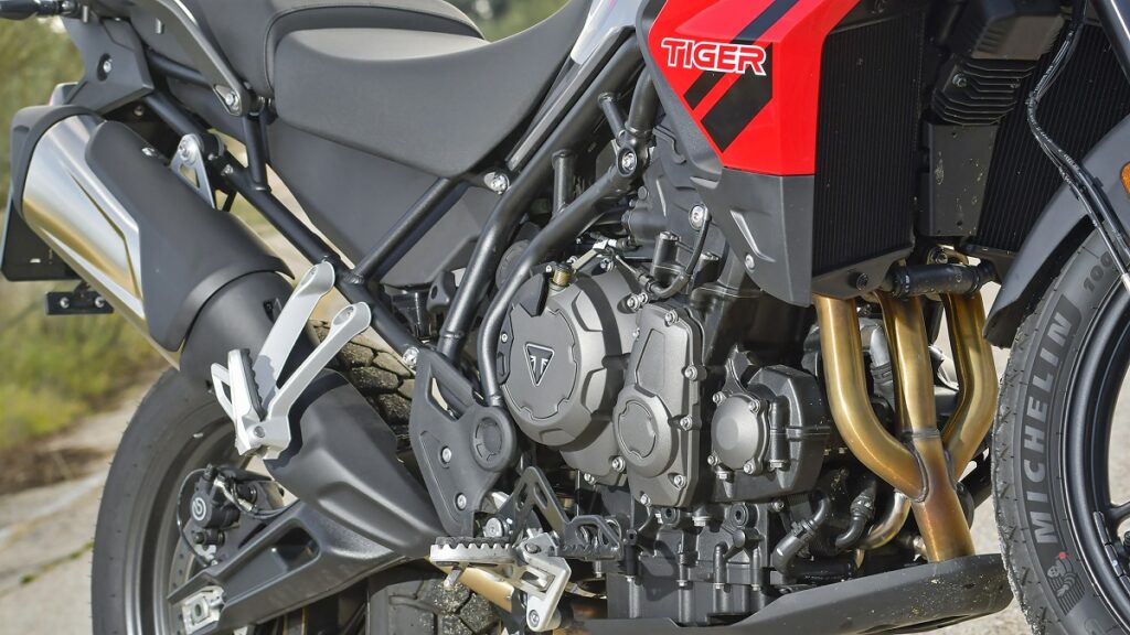 La Triumph Tiger 850 Sport te demuestra cómo poner el mundo patas arriba para conseguir una trail a tu medida 6 Triumph Tiger 850 Sport 2023