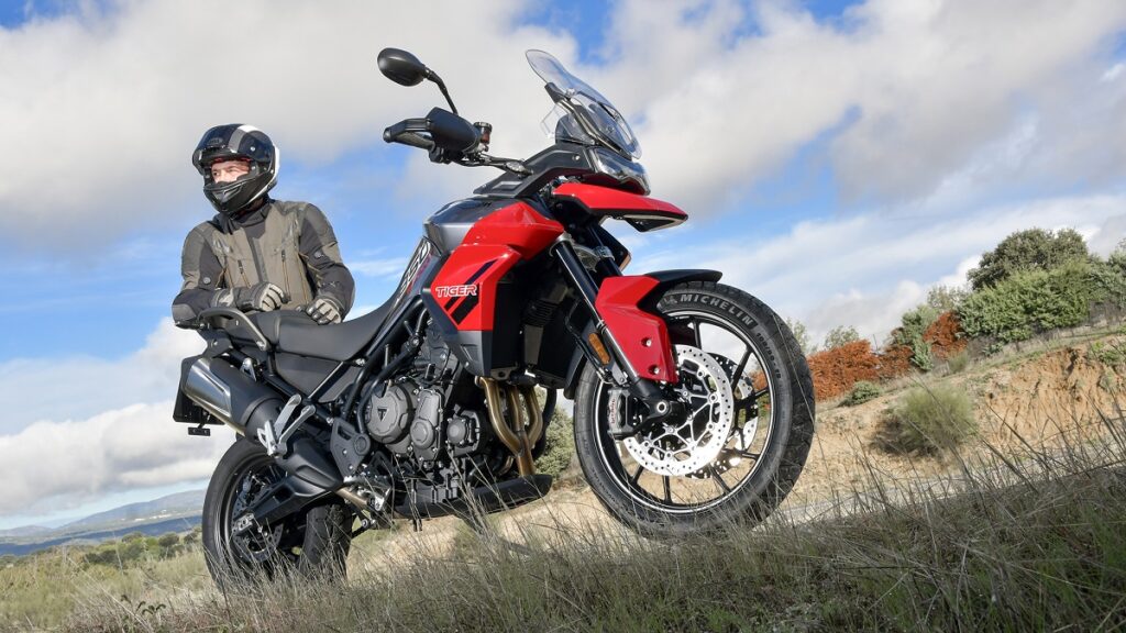 La Triumph Tiger 850 Sport te demuestra cómo poner el mundo patas arriba para conseguir una trail a tu medida 13 Triumph Tiger 850 Sport 2023