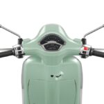 Vespa Primavera Elettrica Verde Amabile 2024 10