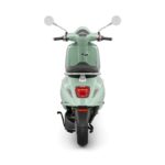 Vespa Primavera Elettrica Verde Amabile 2024 8