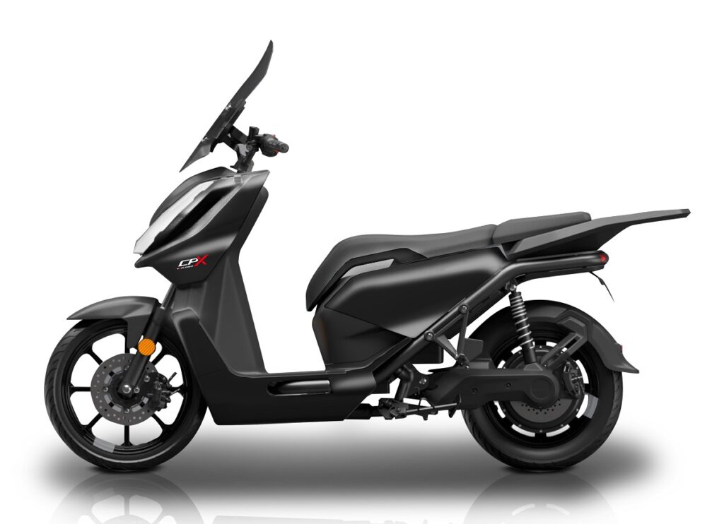 VMoto CPx Explorer 2024, negro