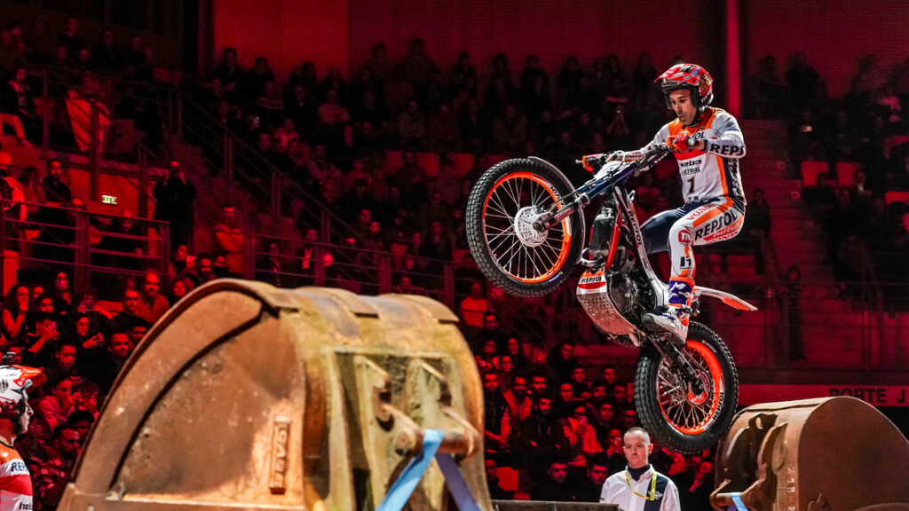 Bou y Marcelli suman un nuevo doblete en la cita final del Mundial de X-Trial 8 bou-victoria-x-trial-francia-2023