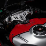 Ducati Panigale V4 SP2 30 Aniversario 916