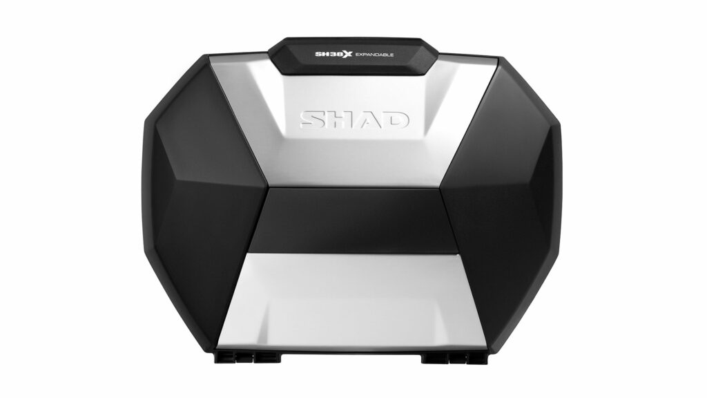 Las nuevas maletas laterales de SHAD quieren ser la referencia en los desplazamientos en moto 11 shad-sh38x-maleta-expandible-1