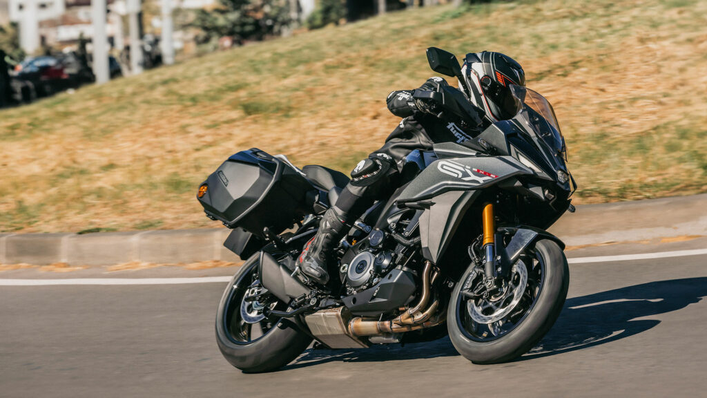 Suzuki GSX-S1000GX