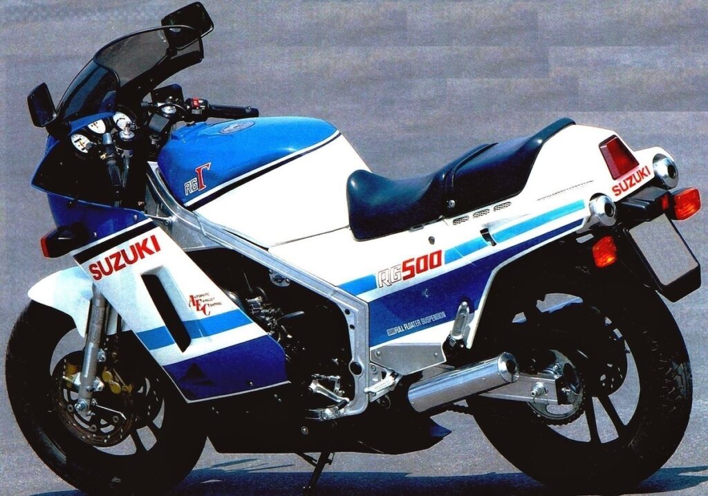 Las motos deportivas que podías comprarte en España (y las que no) en 1985 22 Suzuki RG500 Gamma