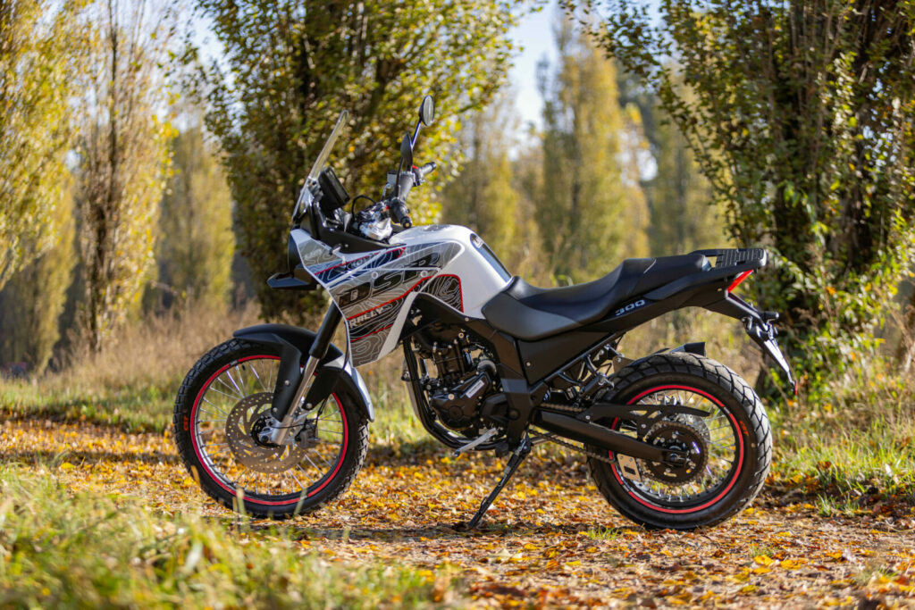 UM Motorcycles debuta en el EICMA 2023 con nuevas propuestas on y offroad 12 um motorcycles eicma 2023 3