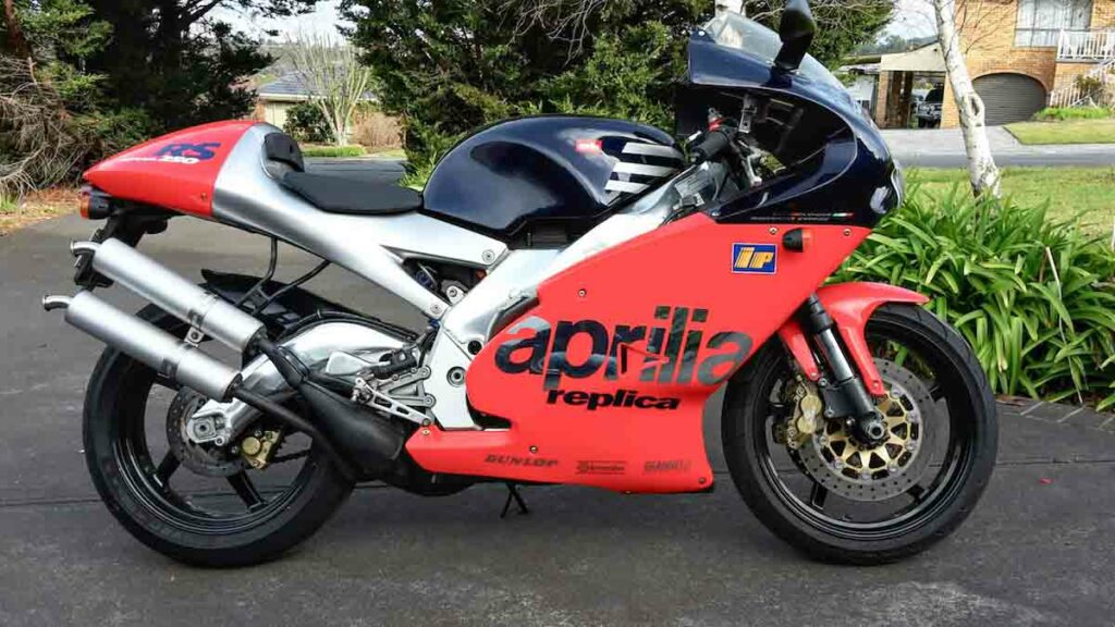 La corta historia de las motos deportivas 250 2T que nos hicieron soñar (II) 25 Aprilia RS 250