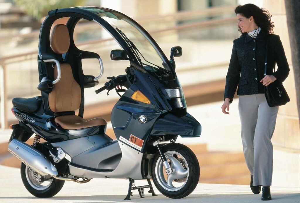 Motos con techo, ¿una idea genial o un error? 20 BMW C1