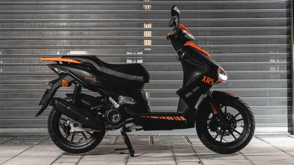 Este es el precio del Suzuki Avenis y los scooter 125 rivales 17 MITT 125 XRS 2021