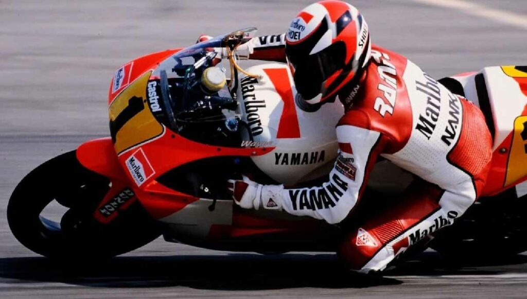 La corta historia de las motos deportivas 250 2T que nos hicieron soñar (I) 14 Wayne Rainey Yamaha YZR500