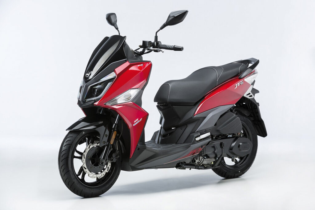 Este es el precio del Suzuki Avenis y los scooter 125 rivales 19 SYM Jet 14 125 LC