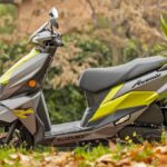 Suzuki Avenis 125 gris y verde, 2023