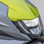 Suzuki Avenis 125 gris y verde, 2023