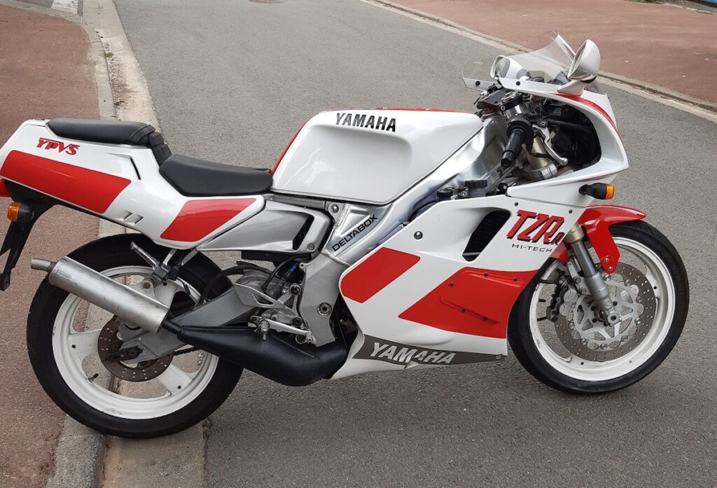 Las motos deportivas que hicieron historia en 1992 (II) 17 Yamaha TZR125R