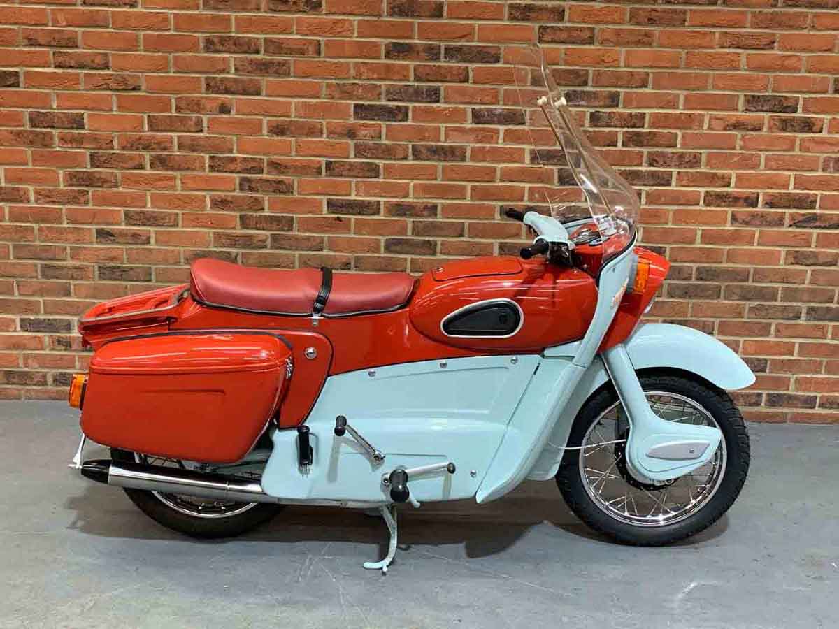 Fotos de las 10 motos más feas de la historia: los diseñadores a veces tienen un mal día 7 Arial Leader 1959